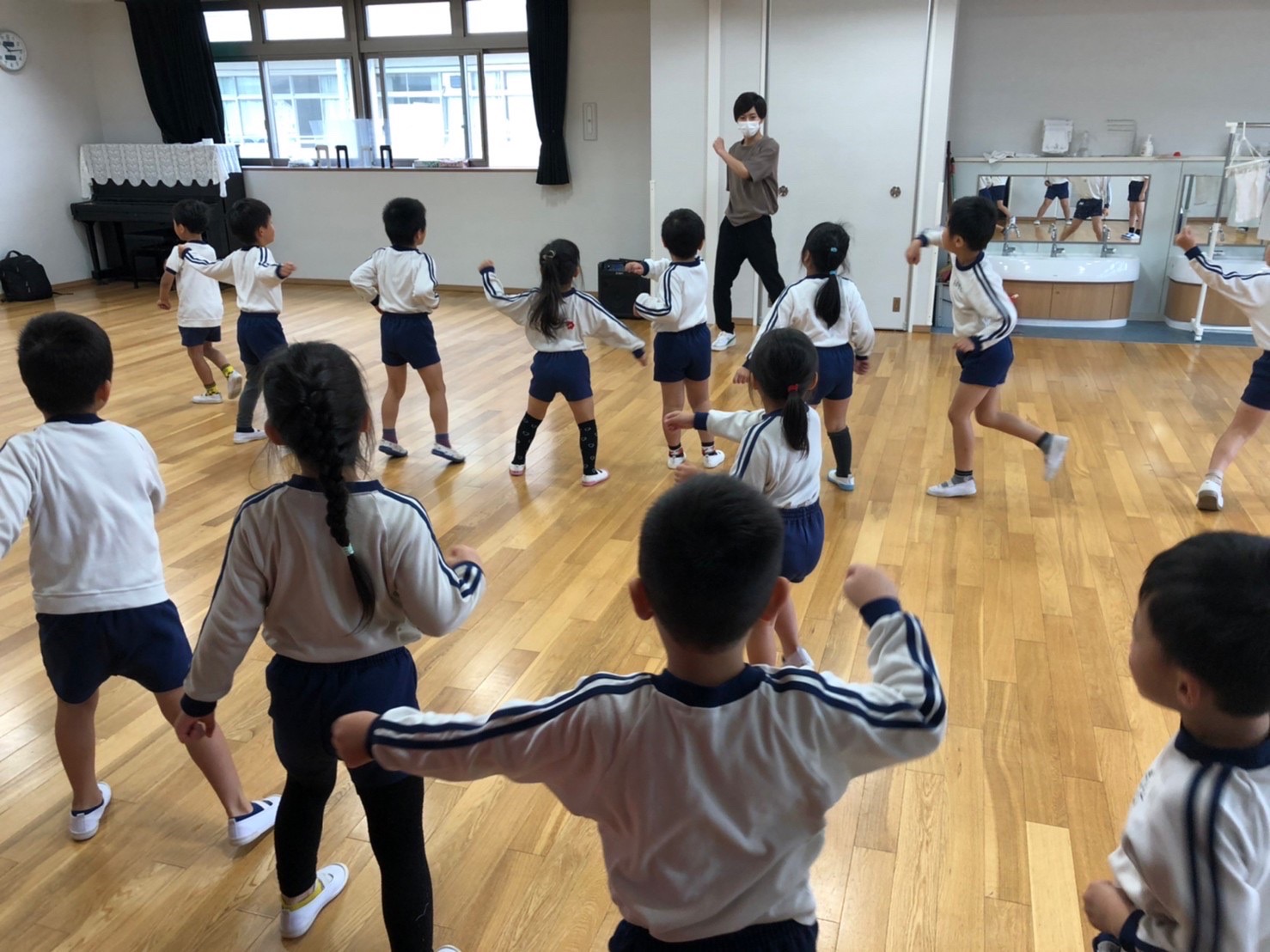 にじいろ保育園２